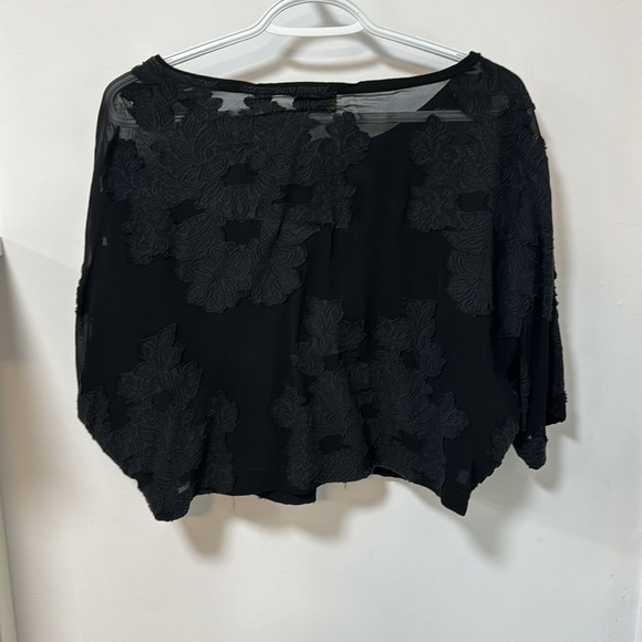 Aritzia Sheer black crop top with flowers - Picture 2 of 4